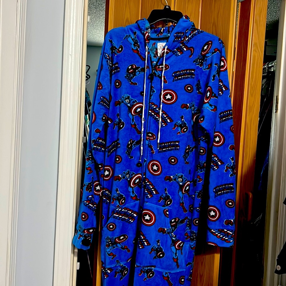 Men's warm Captain America pajama onesie